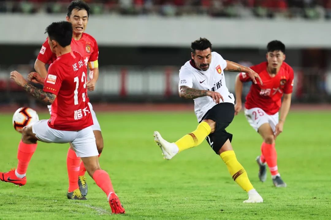 乐宝体育平台-包含河北华夏幸福客场大胜领头羊，排名提升的词条